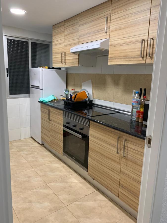Habitacion En Piso Compartido Cerca A Ciudad De Las Artes Y Las Ciencias Valenza Esterno foto